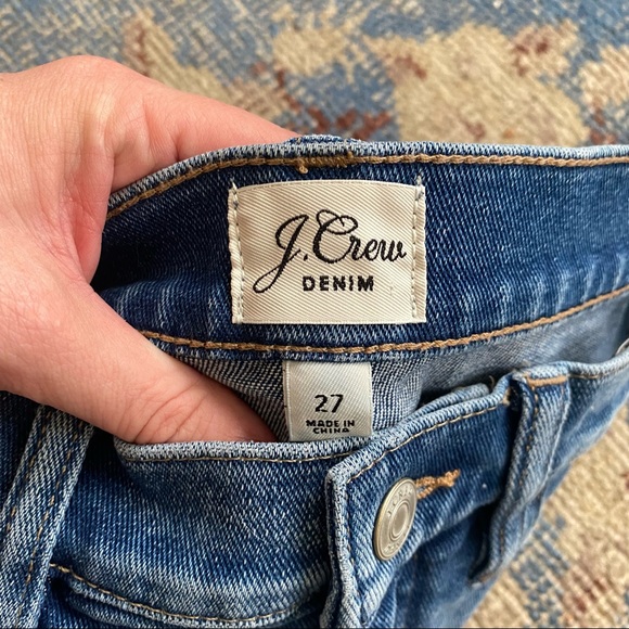 J. Crew 10" Highest Rise Toothpick Jean in Prairie Wash 27 - Picture 4 of 5